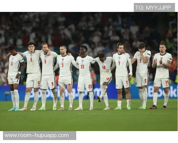 萨顿:斯洛特上赛季足总杯失利这次有望轻松取胜 萨顿:斯洛特上赛季足总杯失利这次有望轻松取胜