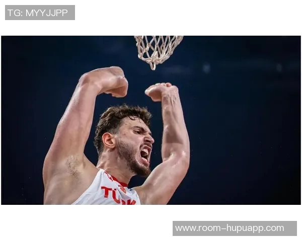 卡佩拉赞申京传球能力期待双塔组合带来更多空间创造 卡佩拉赞申京传球能力期待双塔组合带来更多空间创造