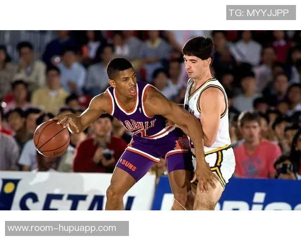 库里透露故意走向球员通道测试塞克斯顿的耐力和反应能力 库里透露故意走向球员通道测试塞克斯顿的耐力和反应能力